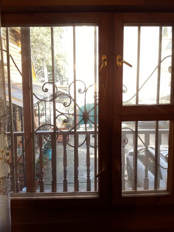 U Iriny Hotel Pitsoenda Buitenkant foto